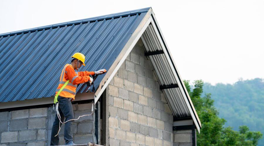 Professional metal roof installation in Columbia Station, OH